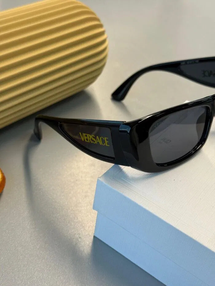 Versace VE2284 Dikdörtgen Güneş Gözlüğü- Siyah
