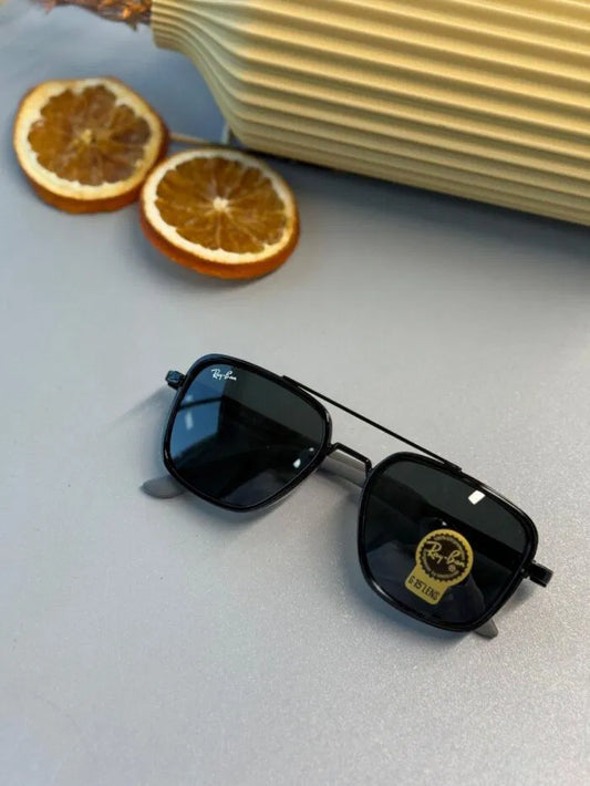 Ray-Ban Retro Square – Siyah – Koyu Yeşil Güneş Gözlüğü