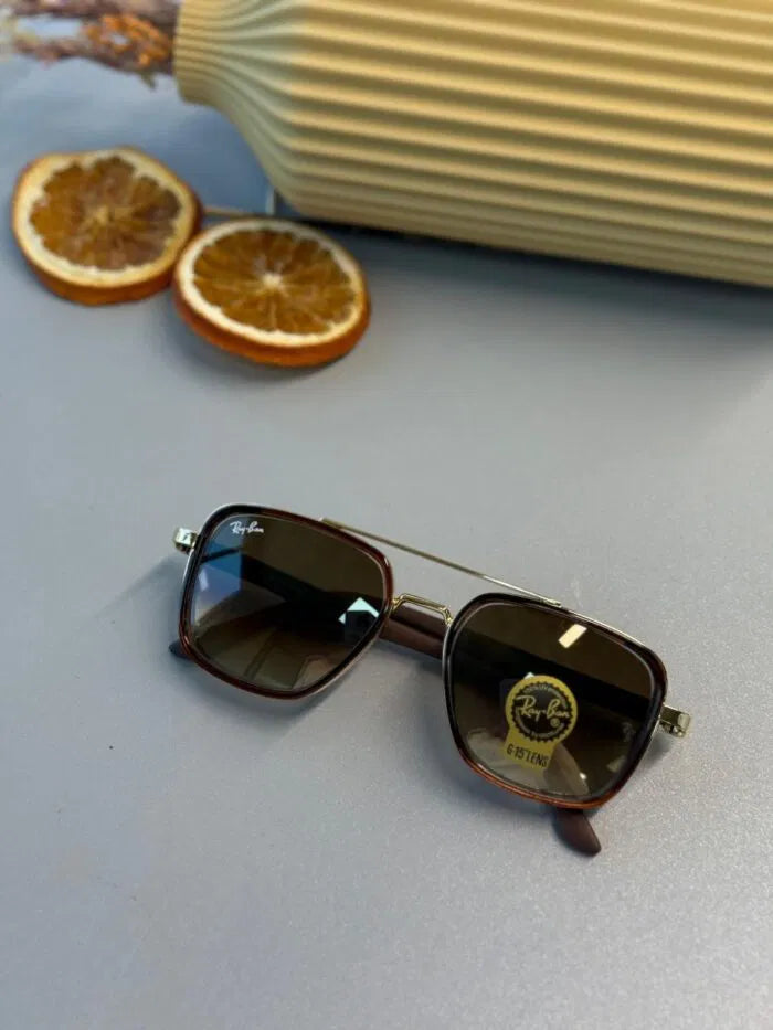 Ray-Ban Retro Square – Altın Krom – Degrade Kahverengi Güneş Gözlüğü