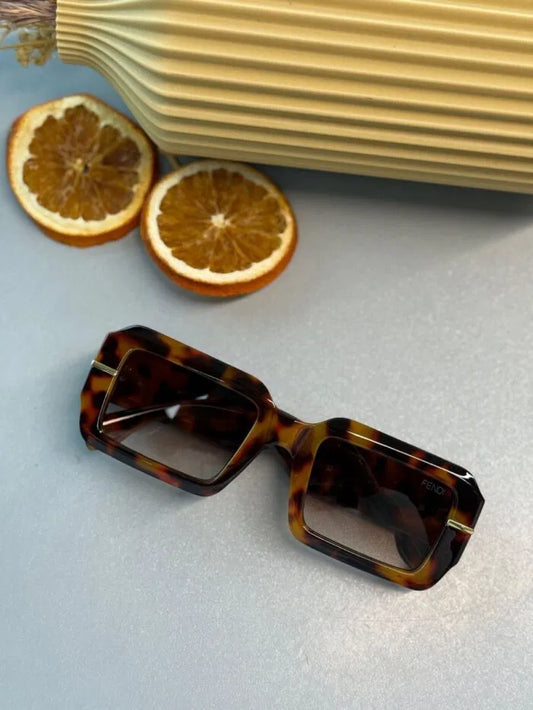 Fendi Fendigraphy Güneş Gözlüğü – Leopar