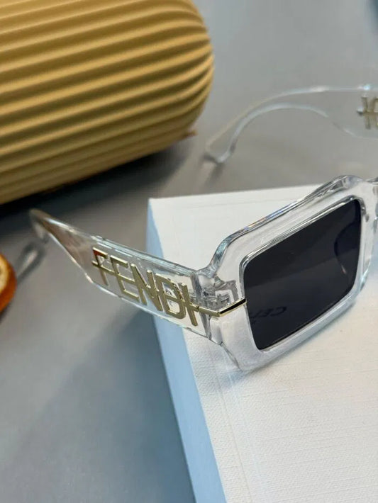 Fendi Fendigraphy Güneş Gözlüğü – Transparan
